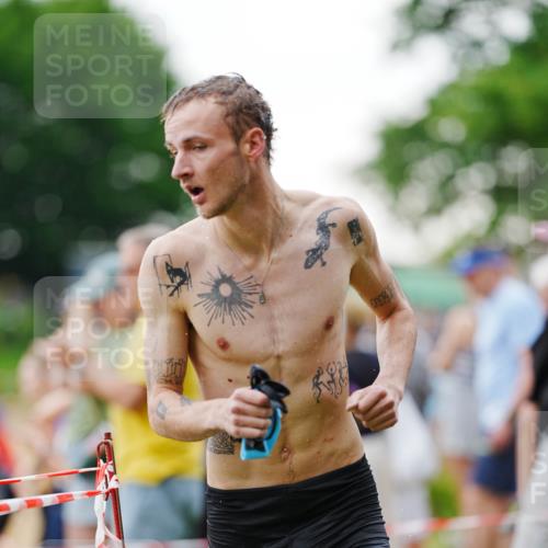 21.06.2026 - 29. Vierlanden-Triathlon LAZAROV Photography http://msf.ph/oto/9862658 21.06.2026 09:56:36 Schwimmen 306, 354, 365 meine-sportfotos.de