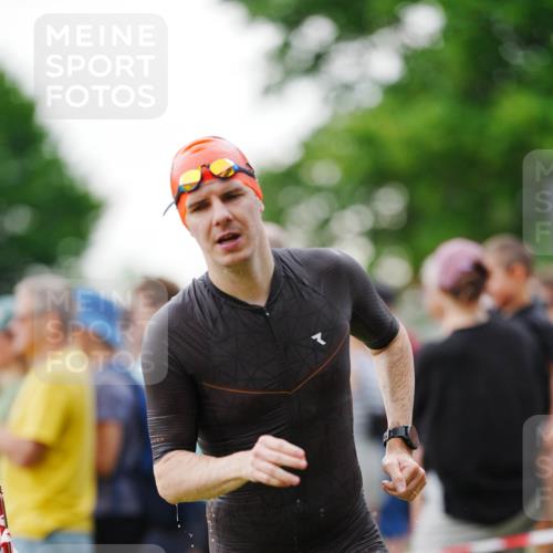 21.06.2026 - 29. Vierlanden-Triathlon LAZAROV Photography http://msf.ph/oto/9862676 21.06.2026 09:57:17 Schwimmen 312, 326, 344, 363 meine-sportfotos.de