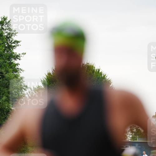 21.06.2026 - 29. Vierlanden-Triathlon LAZAROV Photography http://msf.ph/oto/9862688 21.06.2026 10:00:55 Schwimmen 330, 357 meine-sportfotos.de