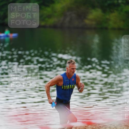 21.06.2026 - 29. Vierlanden-Triathlon LAZAROV Photography http://msf.ph/oto/9862692 21.06.2026 10:03:31 Schwimmen 437 meine-sportfotos.de
