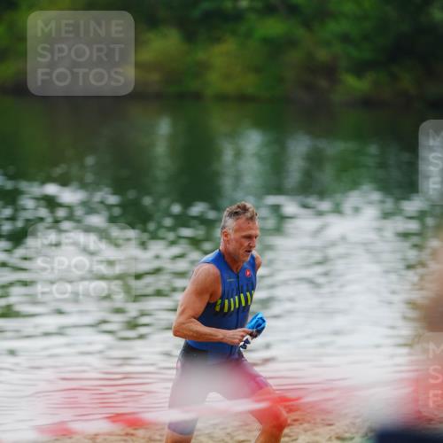 21.06.2026 - 29. Vierlanden-Triathlon LAZAROV Photography http://msf.ph/oto/9862694 21.06.2026 10:03:32 Schwimmen 437 meine-sportfotos.de