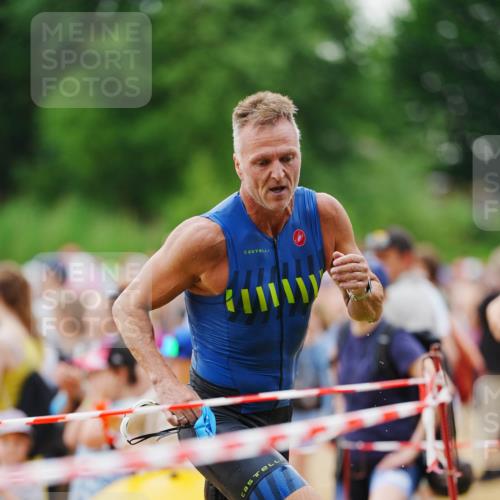 21.06.2026 - 29. Vierlanden-Triathlon LAZAROV Photography http://msf.ph/oto/9862699 21.06.2026 10:03:34 Schwimmen 437 meine-sportfotos.de