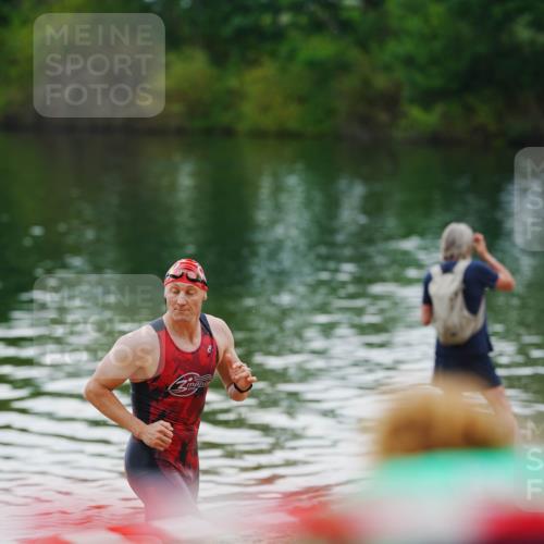21.06.2026 - 29. Vierlanden-Triathlon LAZAROV Photography http://msf.ph/oto/9862719 21.06.2026 10:04:25 Schwimmen 420, 440 meine-sportfotos.de