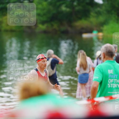 21.06.2026 - 29. Vierlanden-Triathlon LAZAROV Photography http://msf.ph/oto/9862721 21.06.2026 10:04:26 Schwimmen 440 meine-sportfotos.de