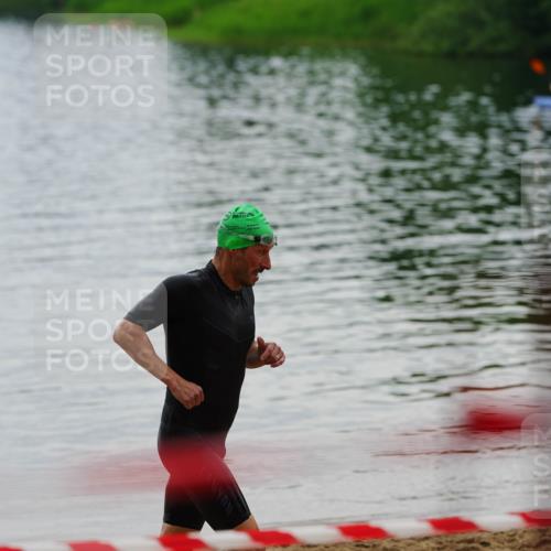 21.06.2026 - 29. Vierlanden-Triathlon LAZAROV Photography http://msf.ph/oto/9862725 21.06.2026 10:05:08 Schwimmen 431 meine-sportfotos.de