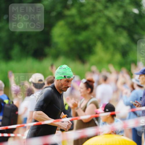 21.06.2026 - 29. Vierlanden-Triathlon LAZAROV Photography http://msf.ph/oto/9862728 21.06.2026 10:05:13 Schwimmen 431 meine-sportfotos.de
