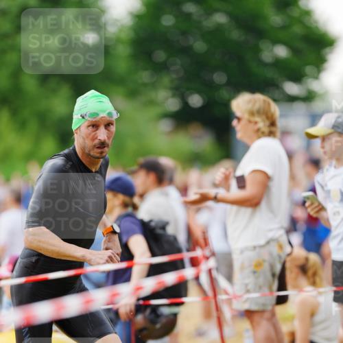 21.06.2026 - 29. Vierlanden-Triathlon LAZAROV Photography http://msf.ph/oto/9862729 21.06.2026 10:05:13 Schwimmen 431 meine-sportfotos.de