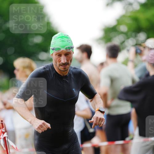 21.06.2026 - 29. Vierlanden-Triathlon LAZAROV Photography http://msf.ph/oto/9862731 21.06.2026 10:05:14 Schwimmen 431 meine-sportfotos.de