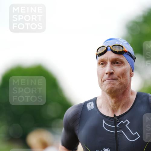 21.06.2026 - 29. Vierlanden-Triathlon LAZAROV Photography http://msf.ph/oto/9862758 21.06.2026 10:06:17 Schwimmen 438, 444, 464 meine-sportfotos.de