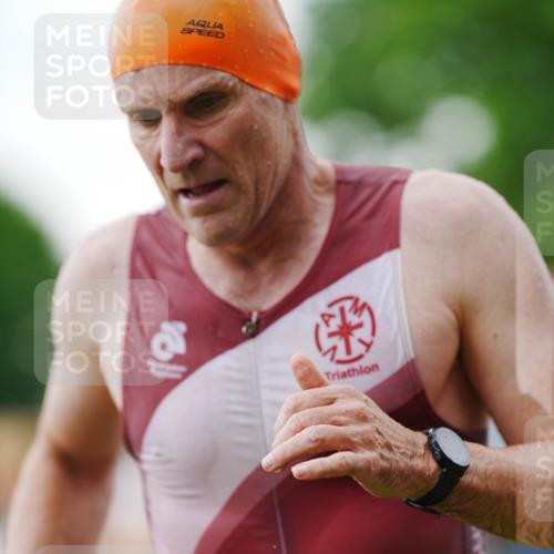 21.06.2026 - 29. Vierlanden-Triathlon LAZAROV Photography http://msf.ph/oto/9862796 21.06.2026 10:06:53 Schwimmen 394, 417, 443, 447 meine-sportfotos.de