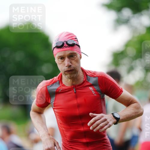 21.06.2026 - 29. Vierlanden-Triathlon LAZAROV Photography http://msf.ph/oto/9862801 21.06.2026 10:07:05 Schwimmen 409 meine-sportfotos.de