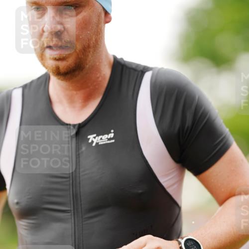 21.06.2026 - 29. Vierlanden-Triathlon LAZAROV Photography http://msf.ph/oto/9862841 21.06.2026 10:08:31 Schwimmen 403, 419, 422, 432, 446, 476, 477, 1356 meine-sportfotos.de