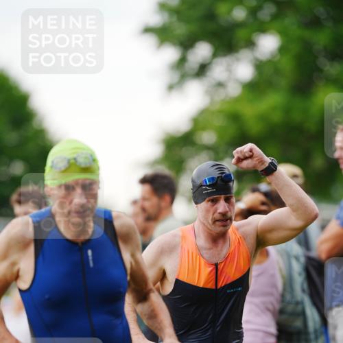 21.06.2026 - 29. Vierlanden-Triathlon LAZAROV Photography http://msf.ph/oto/9862848 21.06.2026 10:08:39 Schwimmen 403, 418, 422, 432, 476, 1356 meine-sportfotos.de