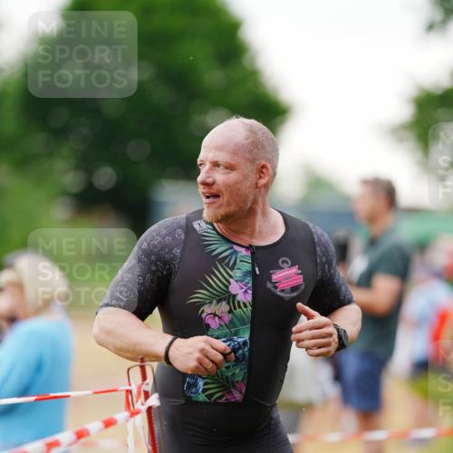 21.06.2026 - 29. Vierlanden-Triathlon LAZAROV Photography http://msf.ph/oto/9862875 21.06.2026 10:09:22 Schwimmen 406, 435, 439, 470 meine-sportfotos.de