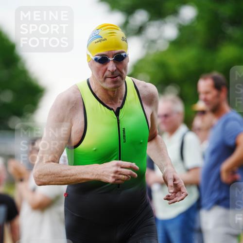 21.06.2026 - 29. Vierlanden-Triathlon LAZAROV Photography http://msf.ph/oto/9862931 21.06.2026 10:12:42 Schwimmen 401, 423 meine-sportfotos.de