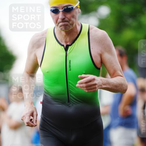 21.06.2026 - 29. Vierlanden-Triathlon LAZAROV Photography http://msf.ph/oto/9862932 21.06.2026 10:12:43 Schwimmen 401, 423 meine-sportfotos.de