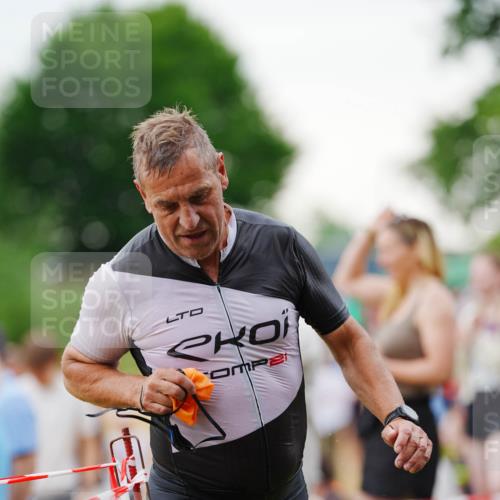21.06.2026 - 29. Vierlanden-Triathlon LAZAROV Photography http://msf.ph/oto/9862941 21.06.2026 10:13:00 Schwimmen 396, 542 meine-sportfotos.de
