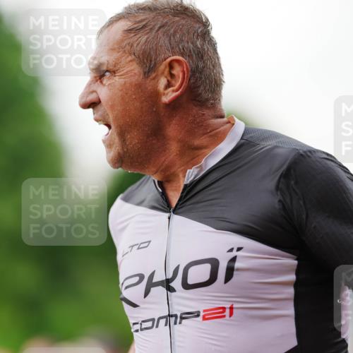 21.06.2026 - 29. Vierlanden-Triathlon LAZAROV Photography http://msf.ph/oto/9862944 21.06.2026 10:13:01 Schwimmen 396, 542 meine-sportfotos.de