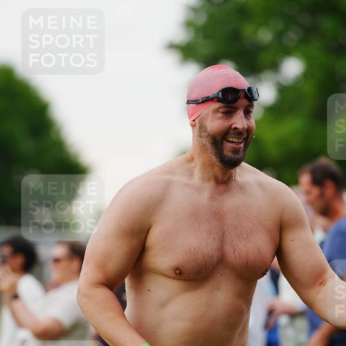 21.06.2026 - 29. Vierlanden-Triathlon LAZAROV Photography http://msf.ph/oto/9862992 21.06.2026 10:15:29 Schwimmen 496, 564, 584, 614, 621 meine-sportfotos.de
