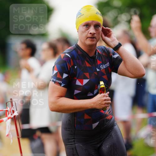 21.06.2026 - 29. Vierlanden-Triathlon LAZAROV Photography http://msf.ph/oto/9863043 21.06.2026 10:16:42 Schwimmen 384, 441, 540, 577 meine-sportfotos.de