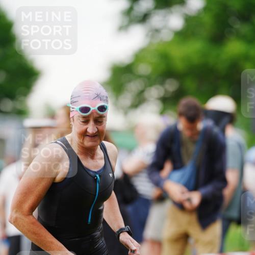 21.06.2026 - 29. Vierlanden-Triathlon LAZAROV Photography http://msf.ph/oto/9863151 21.06.2026 10:18:39 Schwimmen 368, 391, 499, 510, 513, 516, 539, 558, 571, 582, 583, 590, 605, 606, 608 meine-sportfotos.de