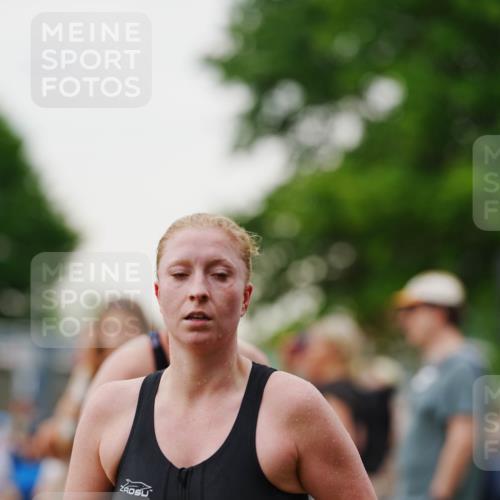 21.06.2026 - 29. Vierlanden-Triathlon LAZAROV Photography http://msf.ph/oto/9863158 21.06.2026 10:18:48 Schwimmen 368, 391, 482, 490, 510, 511, 513, 516, 539, 556, 558, 583, 590, 601, 605, 608 meine-sportfotos.de