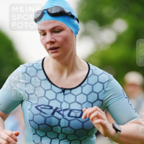 21.06.2026 - 29. Vierlanden-Triathlon LAZAROV Photography http://msf.ph/oto/9863184 21.06.2026 10:19:21 Schwimmen 512, 519, 535, 546, 624 meine-sportfotos.de