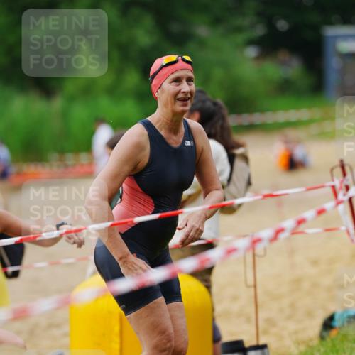 21.06.2026 - 29. Vierlanden-Triathlon LAZAROV Photography http://msf.ph/oto/9863202 21.06.2026 10:19:58 Schwimmen 314, 568, 586 meine-sportfotos.de