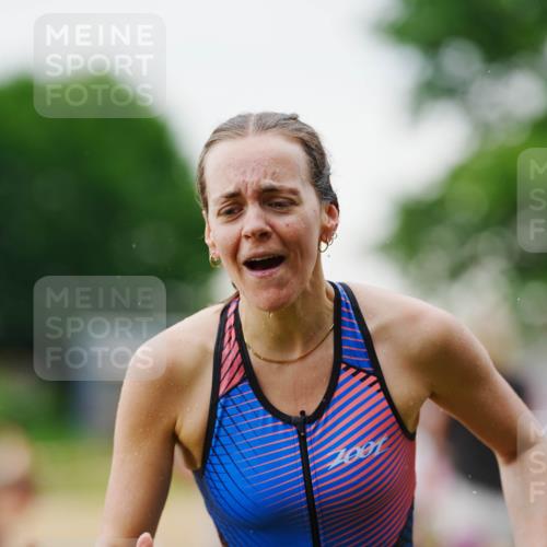21.06.2026 - 29. Vierlanden-Triathlon LAZAROV Photography http://msf.ph/oto/9863253 21.06.2026 10:21:20 Schwimmen 576 meine-sportfotos.de