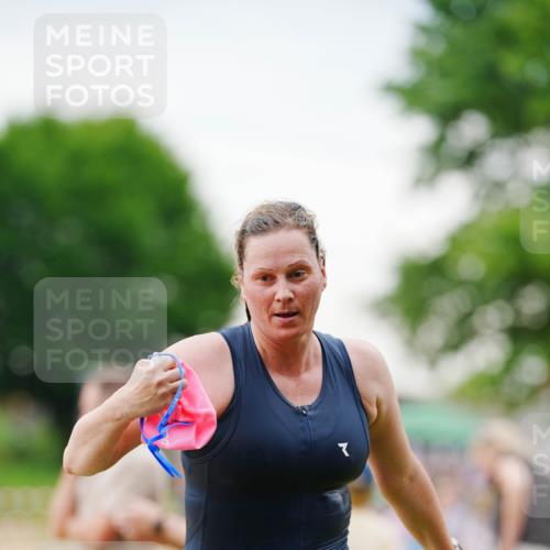 21.06.2026 - 29. Vierlanden-Triathlon LAZAROV Photography http://msf.ph/oto/9863273 21.06.2026 10:23:28 Schwimmen 500, 554 meine-sportfotos.de