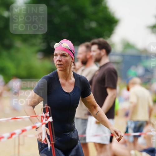 21.06.2026 - 29. Vierlanden-Triathlon LAZAROV Photography http://msf.ph/oto/9863276 21.06.2026 10:23:38 Schwimmen 504 meine-sportfotos.de