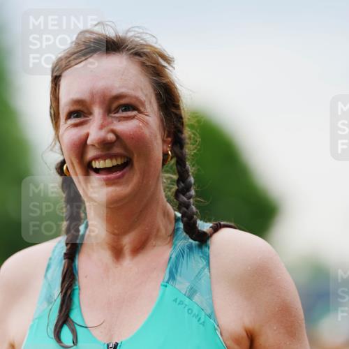 21.06.2026 - 29. Vierlanden-Triathlon LAZAROV Photography http://msf.ph/oto/9863302 21.06.2026 10:24:15 Schwimmen 589, 611 meine-sportfotos.de