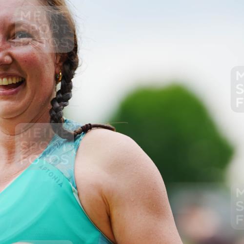 21.06.2026 - 29. Vierlanden-Triathlon LAZAROV Photography http://msf.ph/oto/9863303 21.06.2026 10:24:15 Schwimmen 589, 611 meine-sportfotos.de