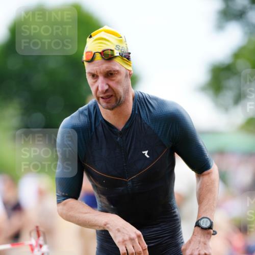 21.06.2026 - 29. Vierlanden-Triathlon LAZAROV Photography http://msf.ph/oto/9863337 21.06.2026 10:55:36 Schwimmen 637, 686, 742 meine-sportfotos.de