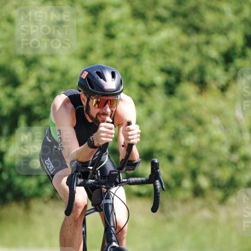 21.06.2026 - Viking Triathlon Michael Burmester http://msf.ph/oto/9863615 21.06.2026 11:39:04 Radfahren 51, 73, 98, 102, 105, 126, 273, 276, 306, 326, 353, 523, 606, 617, 624, 625 meine-sportfotos.de