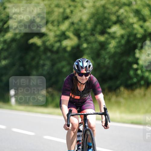 21.06.2026 - Viking Triathlon Michael Burmester http://msf.ph/oto/9863700 21.06.2026 11:40:43 Radfahren 7, 155, 260, 317, 366, 445, 465, 467 meine-sportfotos.de