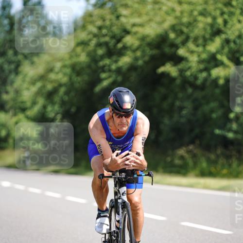 21.06.2026 - Viking Triathlon Michael Burmester http://msf.ph/oto/9863704 21.06.2026 11:40:44 Radfahren 155, 260, 317, 366, 445, 465, 467 meine-sportfotos.de