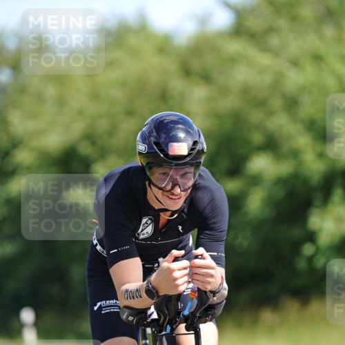 21.06.2026 - Viking Triathlon Michael Burmester http://msf.ph/oto/9863783 21.06.2026 11:41:35 Radfahren 25, 214, 219, 222, 239, 269, 314, 322, 407, 508, 547, 549, 575 meine-sportfotos.de