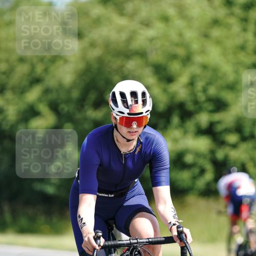 21.06.2026 - Viking Triathlon Michael Burmester http://msf.ph/oto/9863835 21.06.2026 11:42:22 Radfahren 83, 116, 118, 124, 142, 172, 331, 517, 556, 661 meine-sportfotos.de