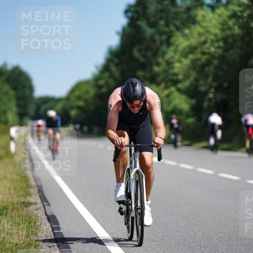 21.06.2026 - Viking Triathlon Michael Burmester http://msf.ph/oto/9863838 21.06.2026 11:42:26 Radfahren 83, 116, 118, 124, 142, 172, 331, 556, 645, 661 meine-sportfotos.de