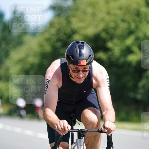 21.06.2026 - Viking Triathlon Michael Burmester http://msf.ph/oto/9863841 21.06.2026 11:42:27 Radfahren 116, 118, 124, 142, 172, 331, 556, 645, 661 meine-sportfotos.de