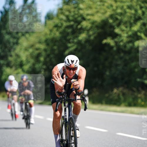 21.06.2026 - Viking Triathlon Michael Burmester http://msf.ph/oto/9863909 21.06.2026 11:44:18 Radfahren 44, 56, 84, 163, 166, 199, 211, 252, 282, 289, 348, 348, 374, 387, 411, 463, 509, 561, 608, 613, 643, 670 meine-sportfotos.de