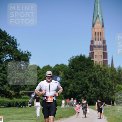 21.06.2026 - Viking Triathlon Michael Burmester http://msf.ph/oto/9863929 21.06.2026 16:28:53 Laufen 309 meine-sportfotos.de