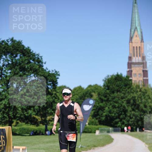 21.06.2026 - Viking Triathlon Michael Burmester http://msf.ph/oto/9863949 21.06.2026 16:29:44 Laufen 282 meine-sportfotos.de