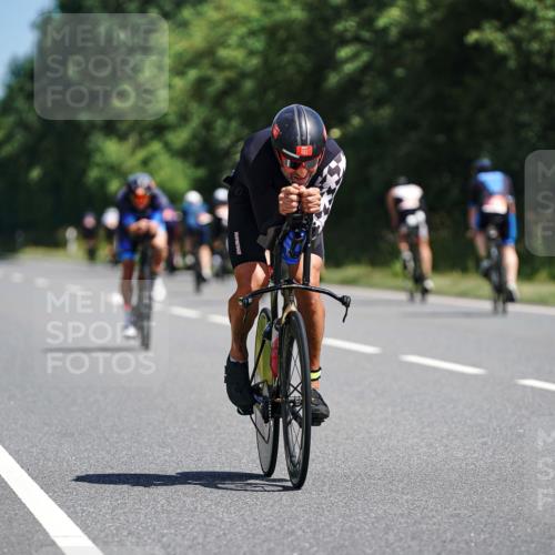 21.06.2026 - Viking Triathlon Michael Burmester http://msf.ph/oto/9863960 21.06.2026 11:44:28 Radfahren 44, 56, 84, 163, 166, 199, 211, 252, 266, 282, 289, 348, 387, 411, 509, 548, 561, 608, 613, 643 meine-sportfotos.de
