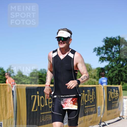21.06.2026 - Viking Triathlon Michael Burmester http://msf.ph/oto/9863966 21.06.2026 16:29:48 Laufen 282 meine-sportfotos.de