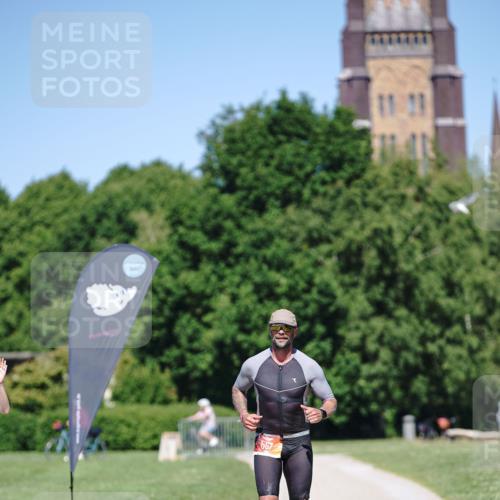 21.06.2026 - Viking Triathlon Michael Burmester http://msf.ph/oto/9863972 21.06.2026 16:30:30 Laufen 557 meine-sportfotos.de