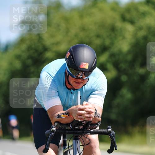 21.06.2026 - Viking Triathlon Michael Burmester http://msf.ph/oto/9863980 21.06.2026 11:44:31 Radfahren 44, 56, 162, 166, 199, 211, 252, 266, 282, 348, 387, 411, 548, 561, 608, 613, 643 meine-sportfotos.de