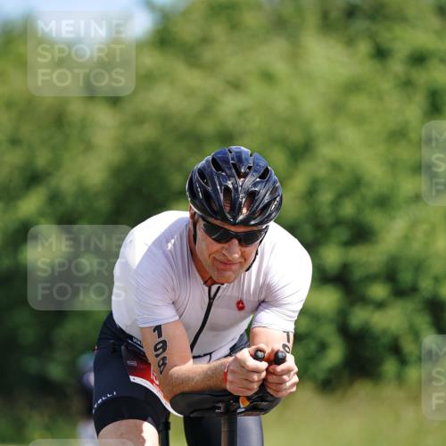 21.06.2026 - Viking Triathlon Michael Burmester http://msf.ph/oto/9864029 21.06.2026 11:45:11 Radfahren 72, 72, 78, 99, 113, 198, 198, 460, 484, 522, 526, 560 meine-sportfotos.de