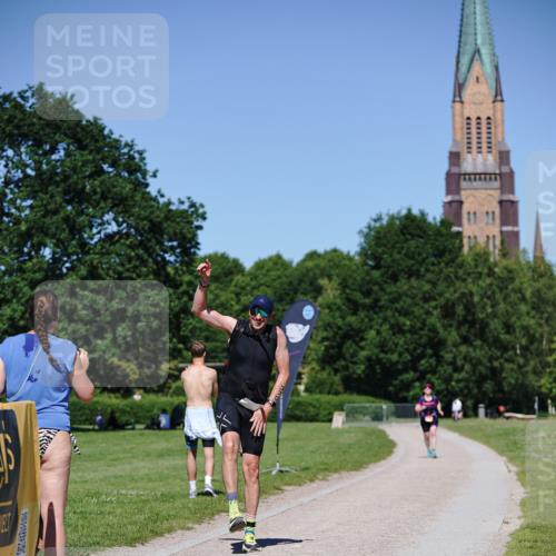 21.06.2026 - Viking Triathlon Michael Burmester http://msf.ph/oto/9864032 21.06.2026 16:32:36 Laufen 370 meine-sportfotos.de